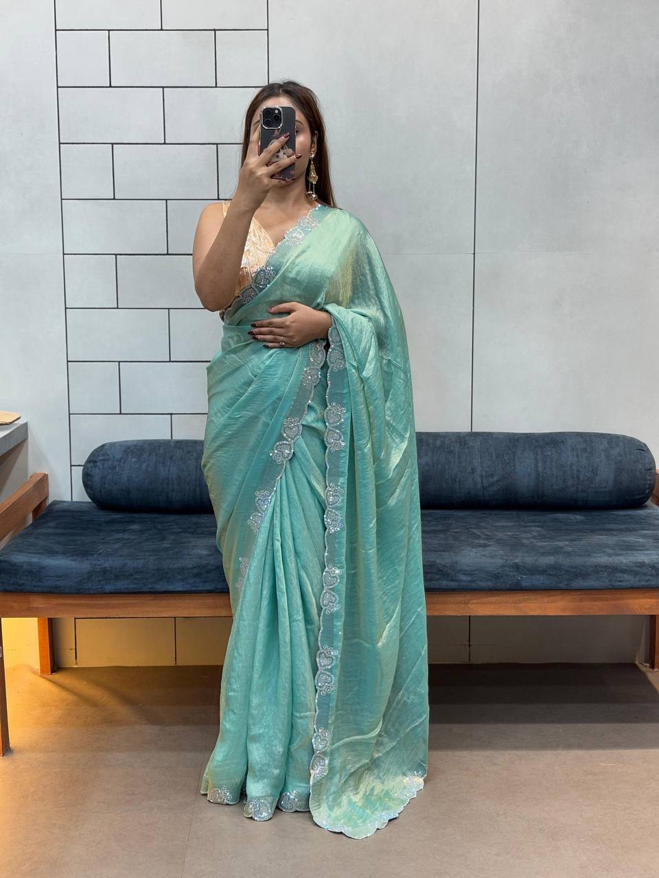 LOVING HART DIAMOND 💎 WORK BORDER SPACE SILK SAREE