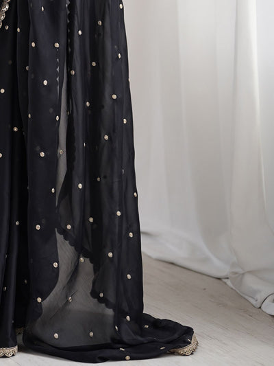 Royal Black Georgette Saree with Golden Zari Lace Border & Sequin Work – Elegant Party & Wedding Wear