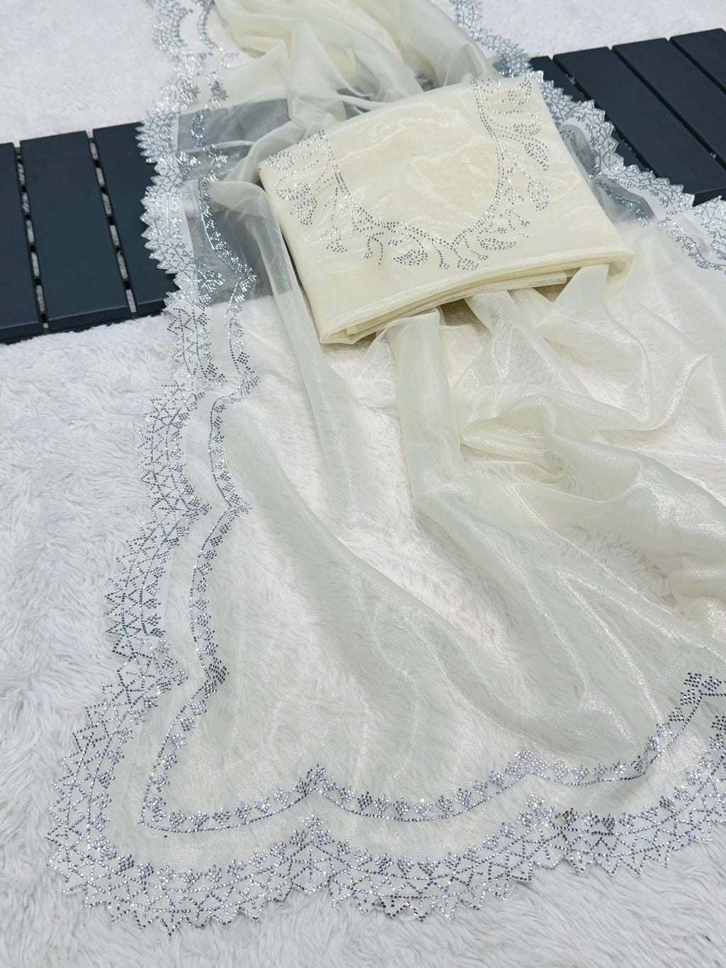 SUPER HIT NEW DIAMOND PANEL SAREE