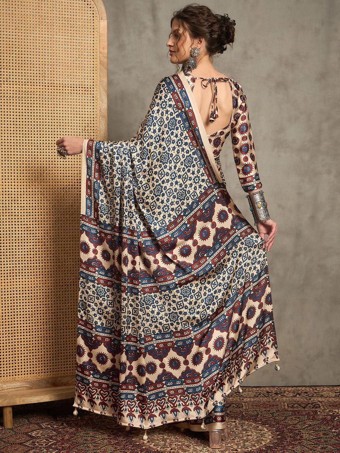 Royal Gajji Silk Saree in Cream & Indigo with Traditional Ajrakh Print