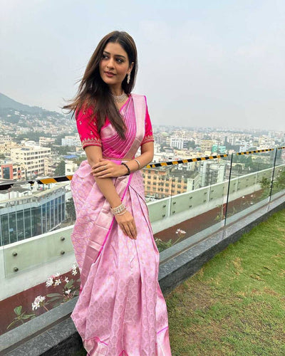 Pink Banarasi Silk Saree with Intricate Patterns – Perfect for Weddings and Festive Events