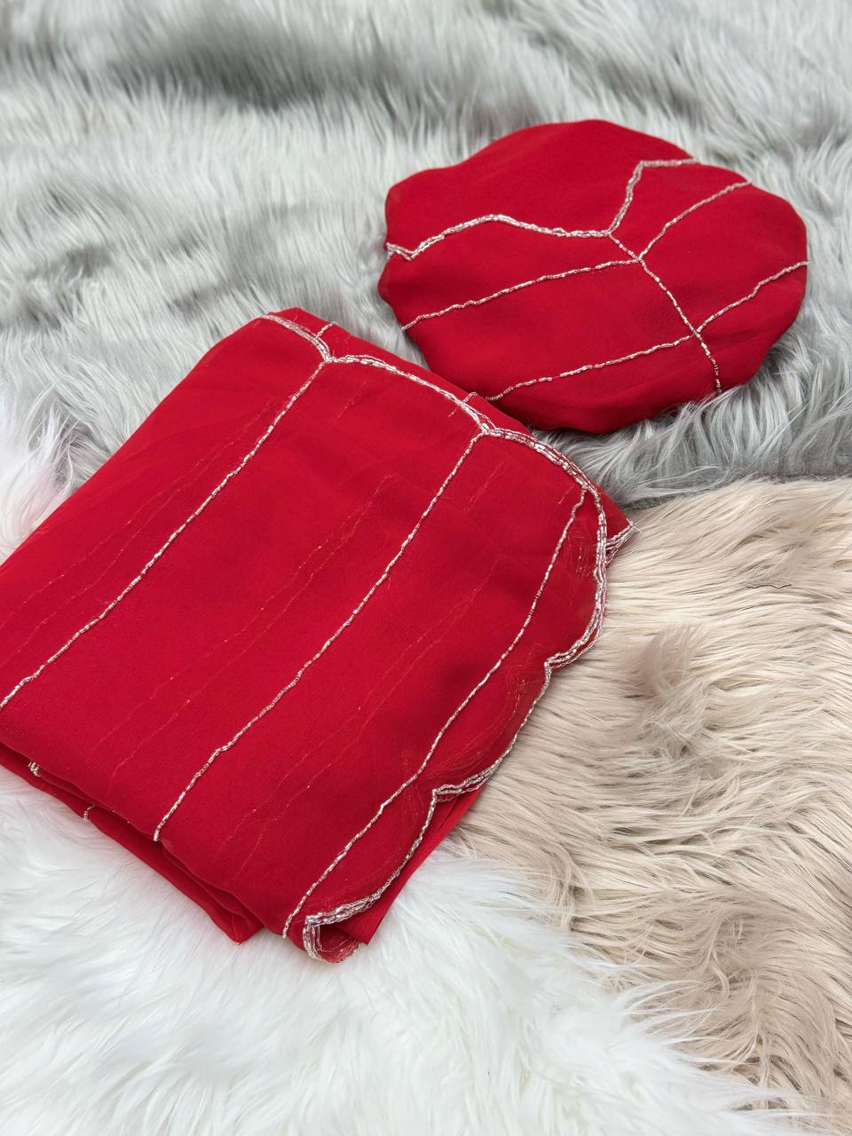 Luxurious Party Wear Saree with Delicate Embellished Detailing