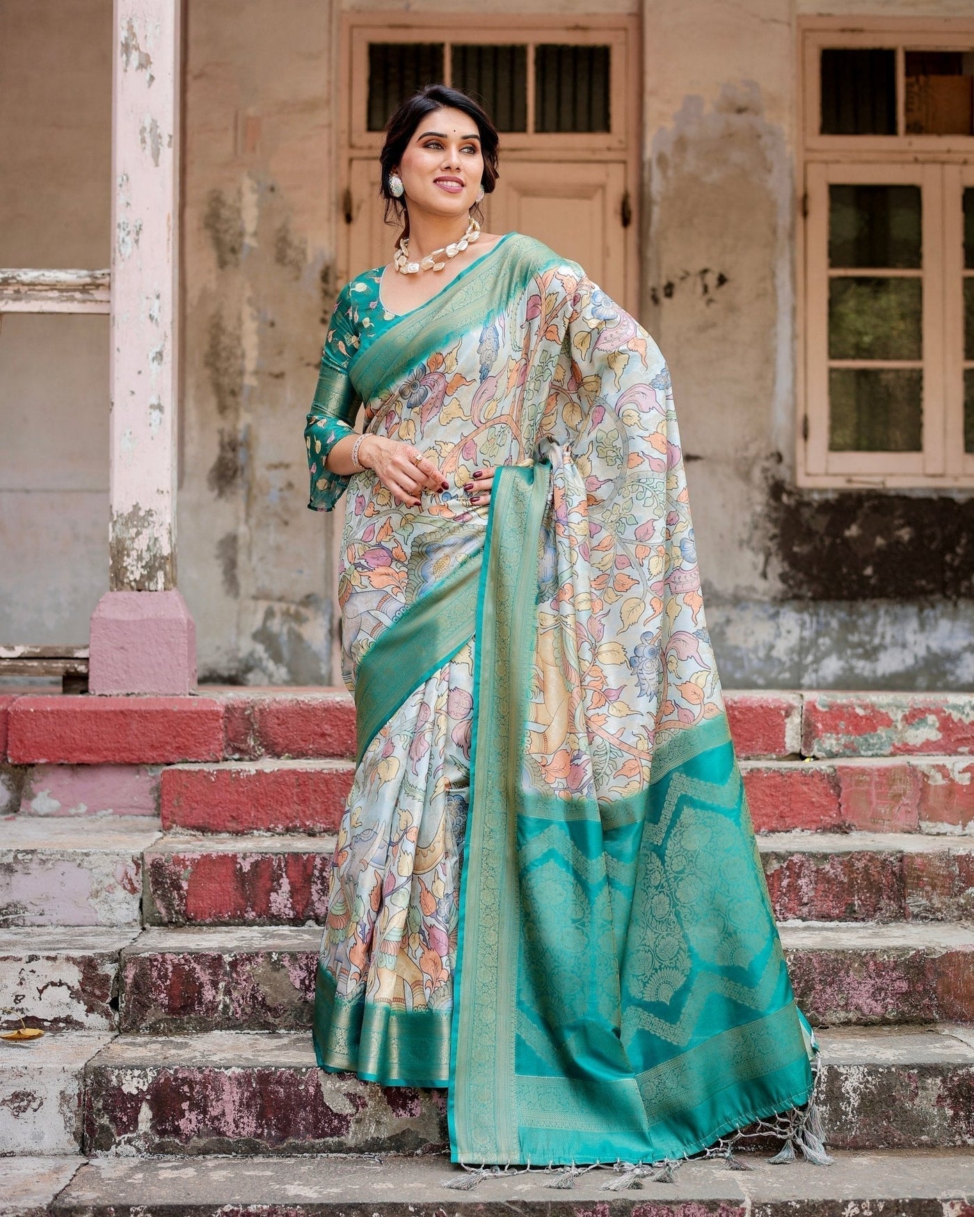 Graceful Green Banarasi Silk Saree with Vibrant Motifs and Zari Woven Pallu